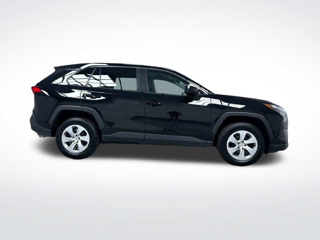 Certified 2024 Toyota RAV4 LE AWD/4WD image 11