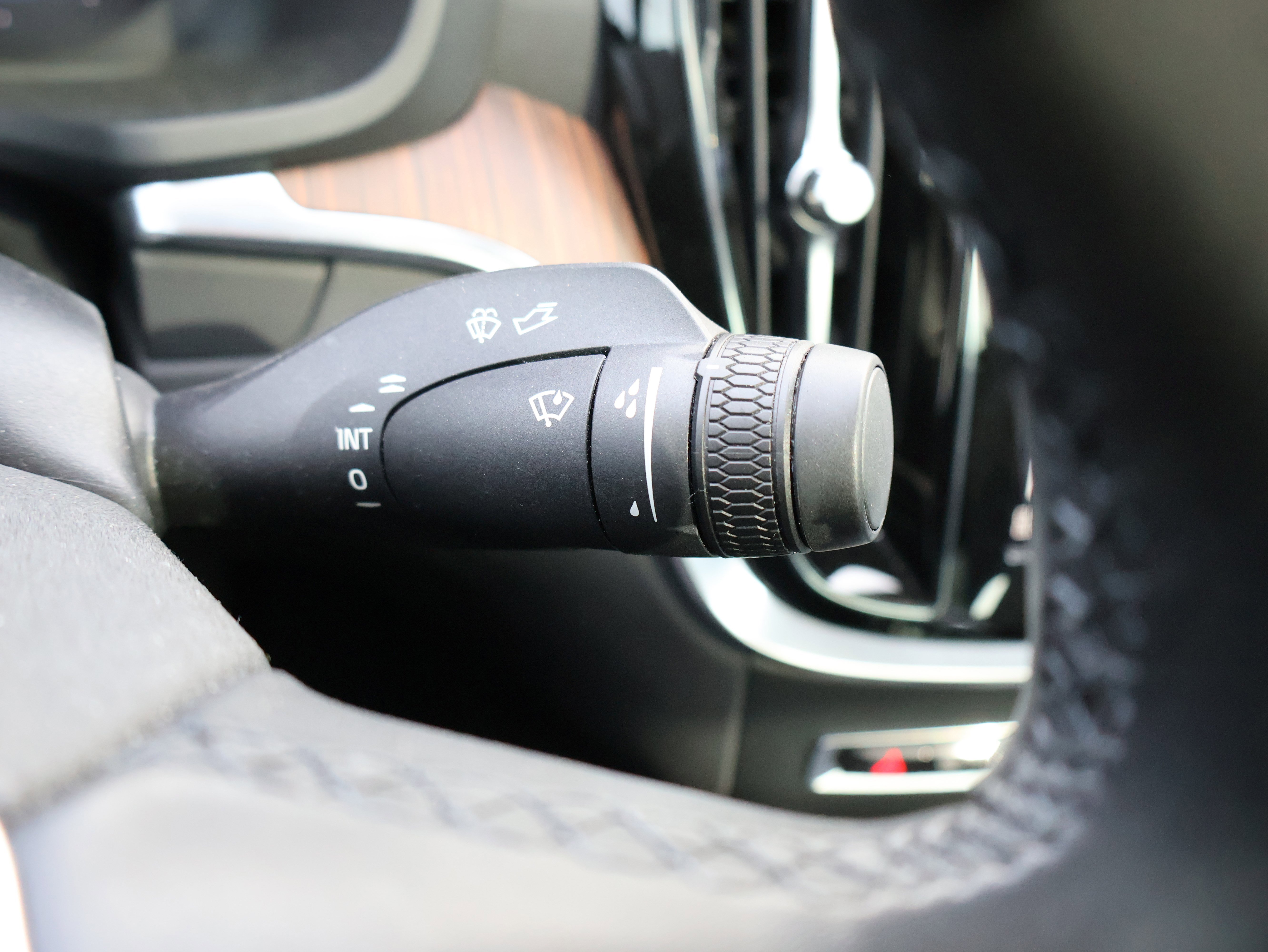 Used 2024 Volvo S60 T8 Plus w/ Climate Package image 29