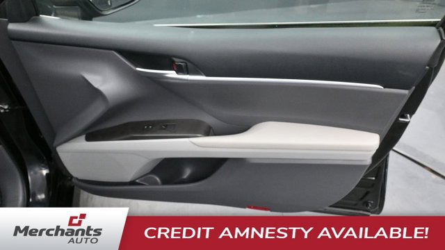 Used 2024 Toyota Camry LE FWD image 10