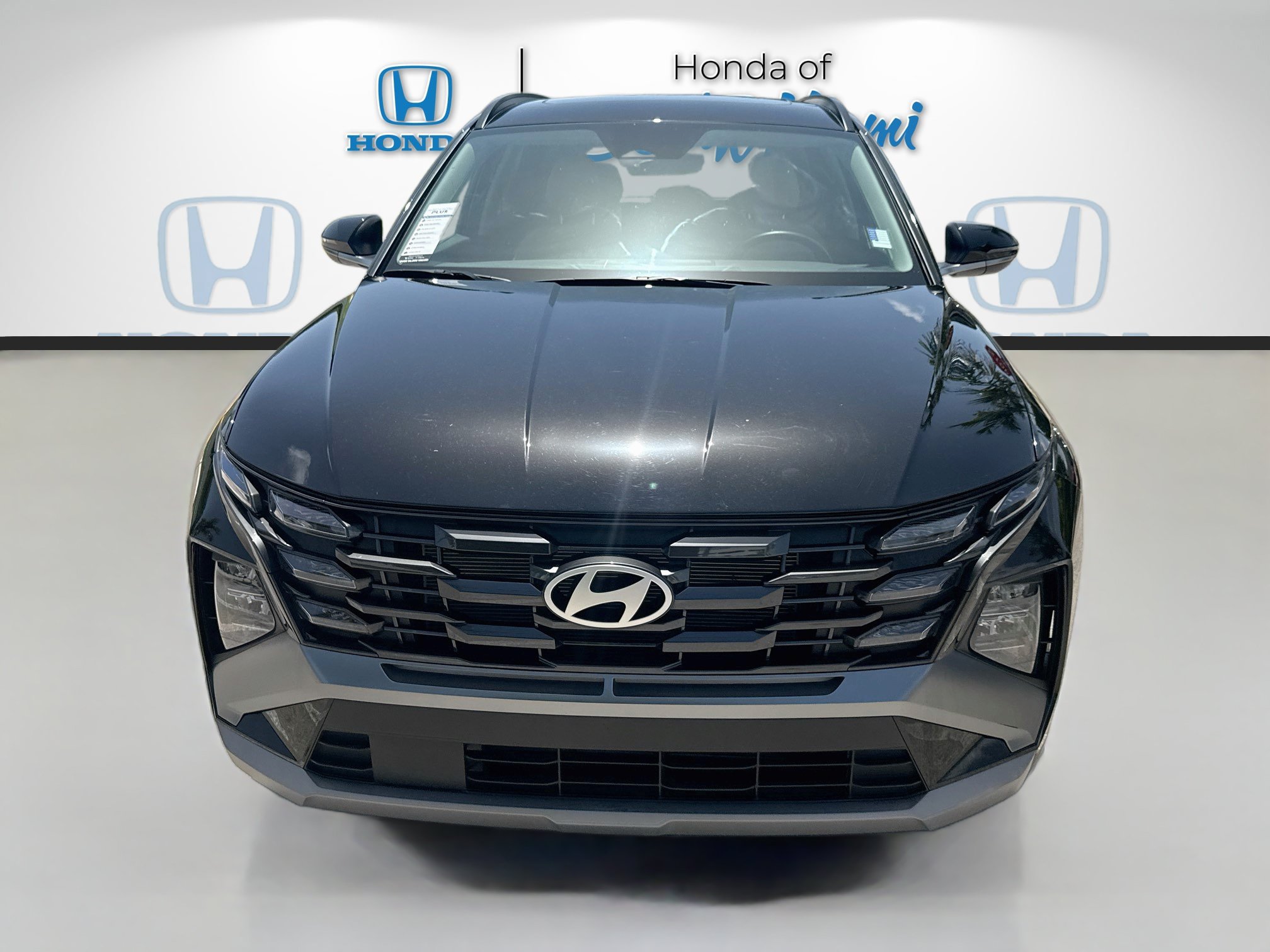 Used 2025 Hyundai Tucson SEL FWD image 2