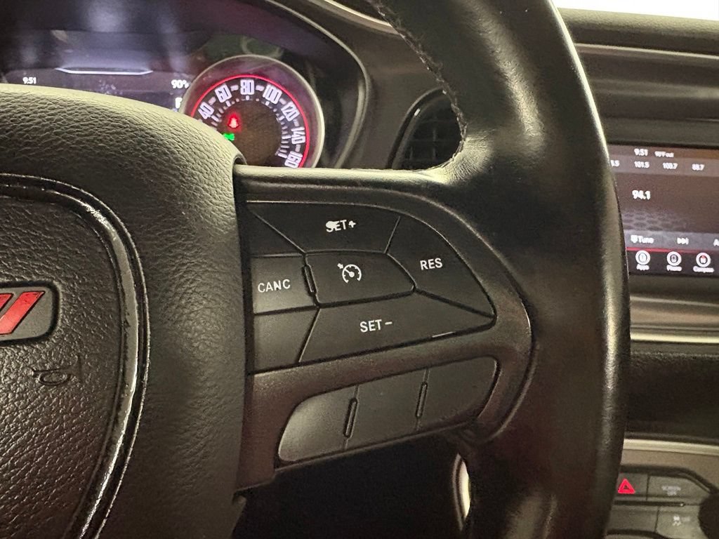 Used 2019 Dodge Challenger SXT RWD image 17