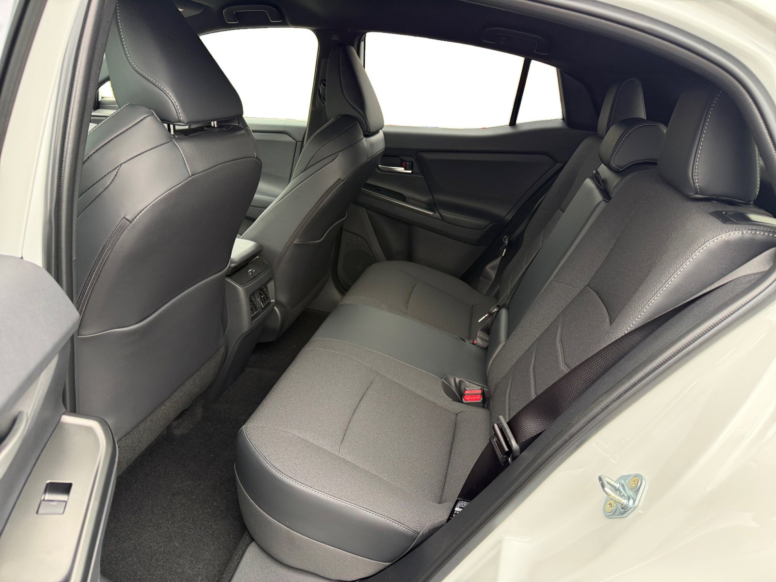 New 2026 Subaru Uncharted Premium image 16