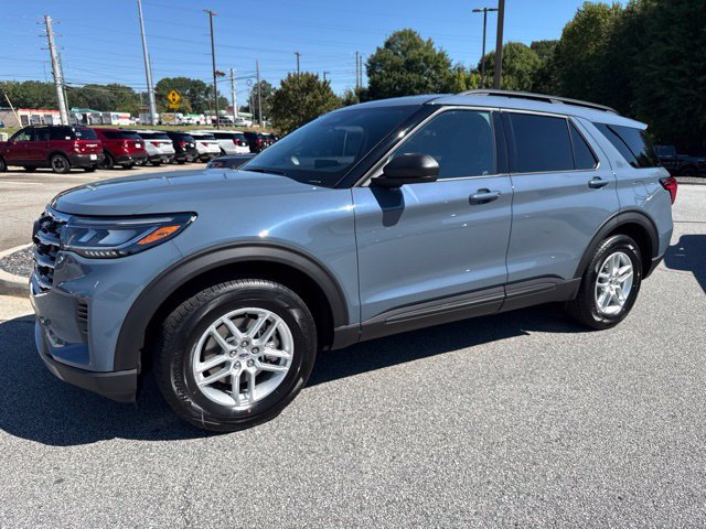New 2027 Ford Explorer Active RWD image 6