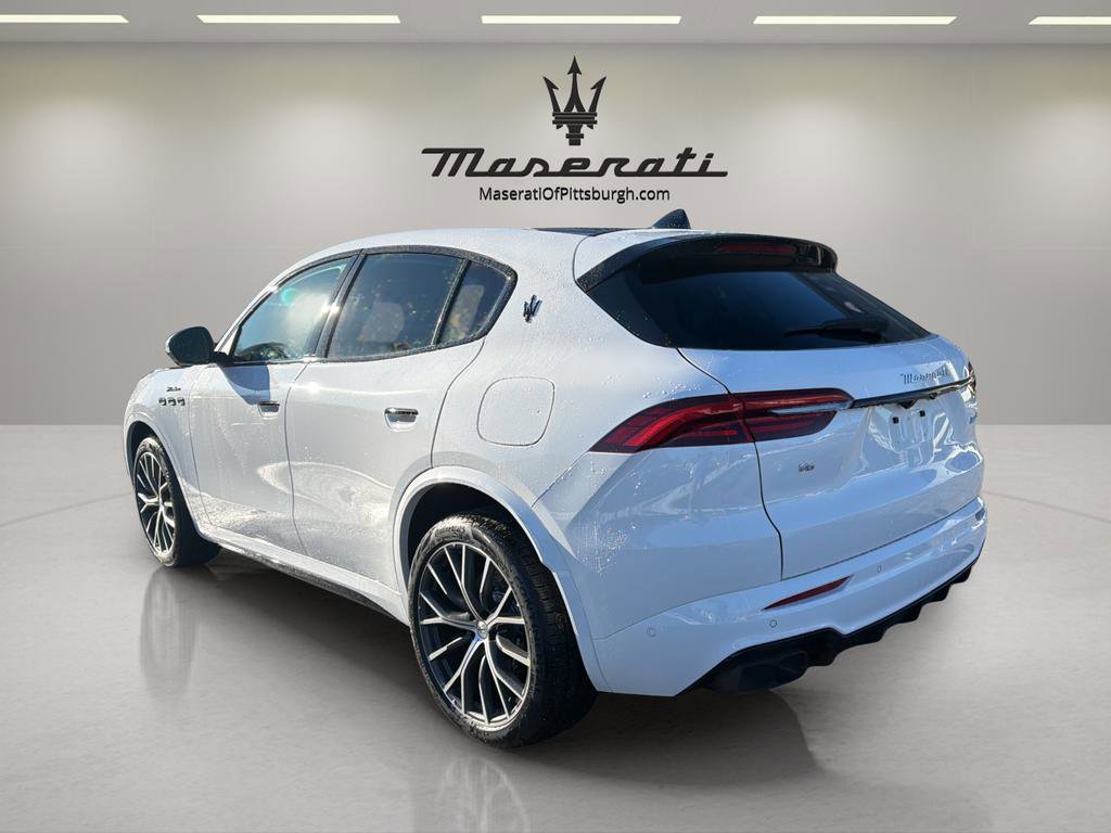 New 2026 Maserati Grecale Modena image 7