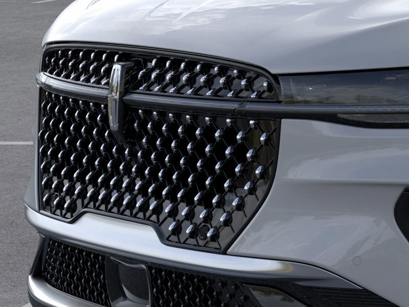 New 2026 Lincoln Nautilus Premier image 17