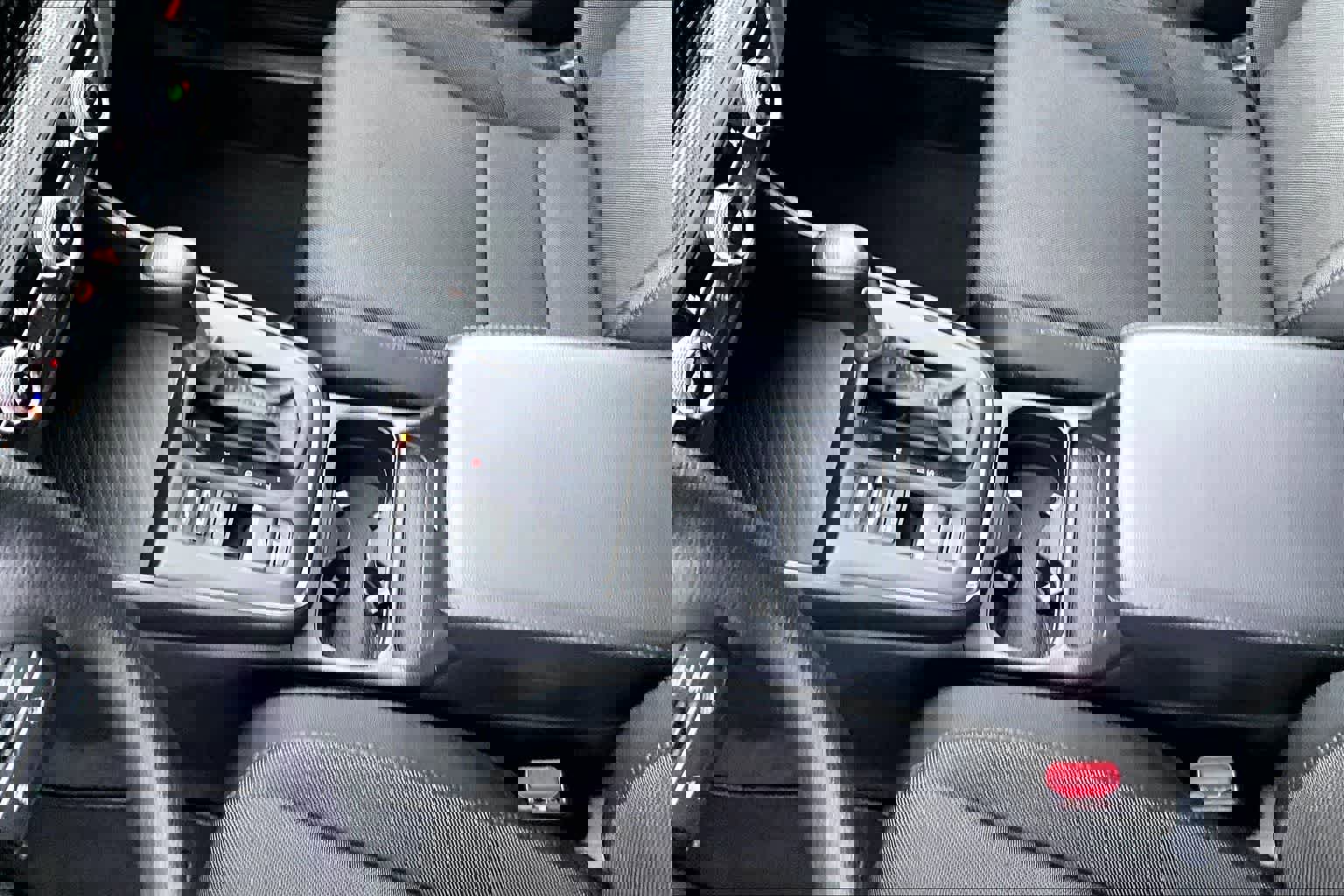 Used 2025 Honda CR-V EX image 17