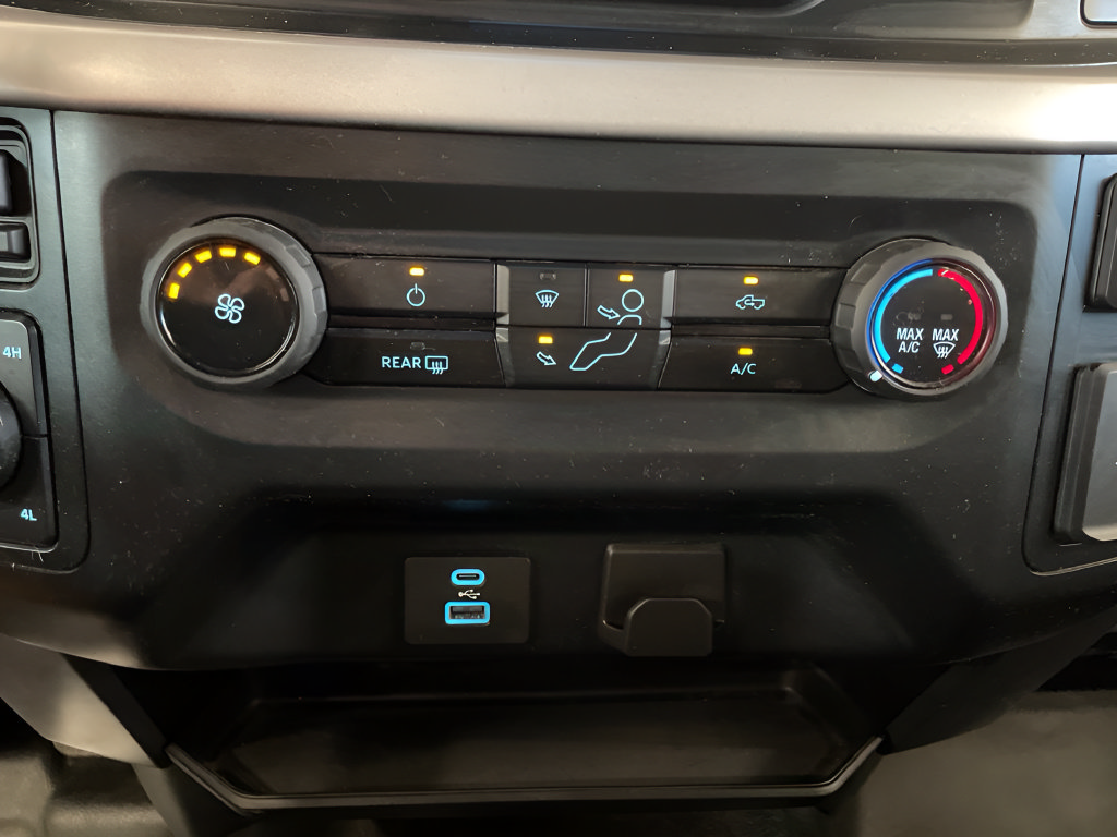 Used 2023 Ford F150 XLT w/ Trailer Tow Package AWD/4WD image 16