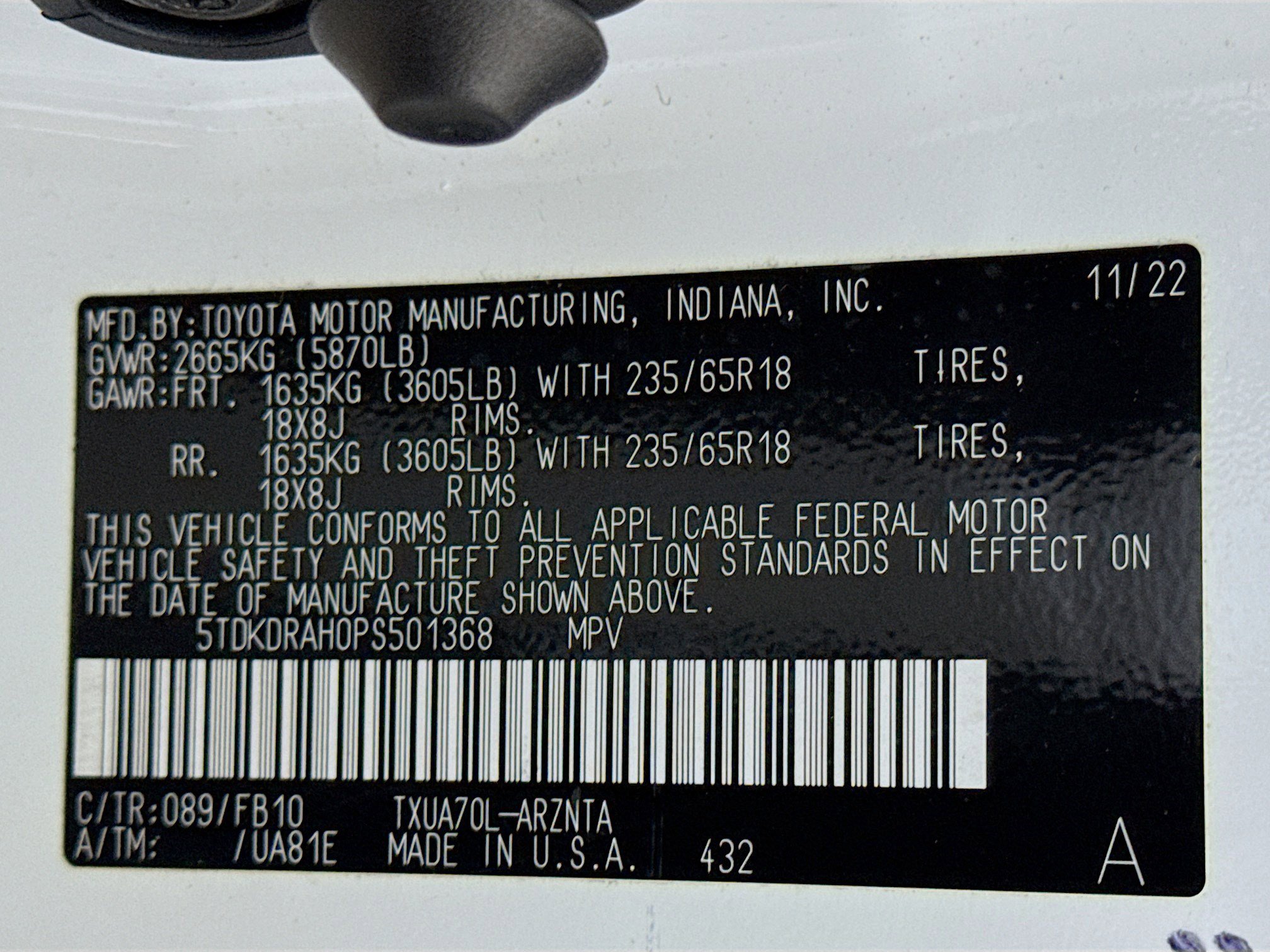 Used 2023 Toyota Highlander L image 40