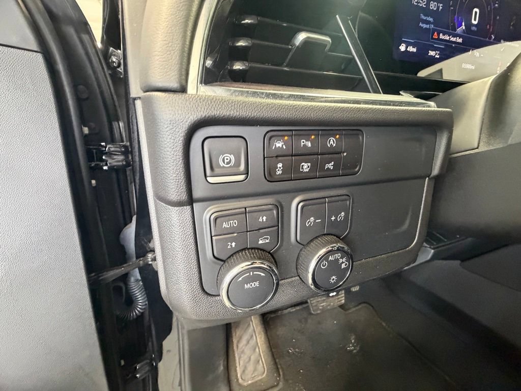 Used 2025 Chevrolet Tahoe LT AWD/4WD image 22