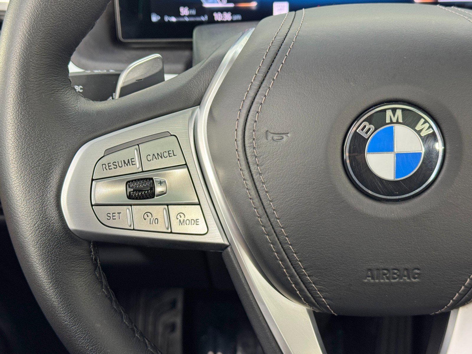 Used 2023 BMW X7 xDrive40i w/ Premium Package image 22