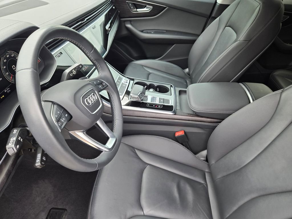 Certified 2023 Audi Q8 Premium w/ Convenience Package AWD/4WD image 17
