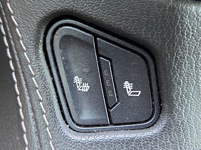 Used 2020 Chevrolet Suburban LT AWD/4WD image 21