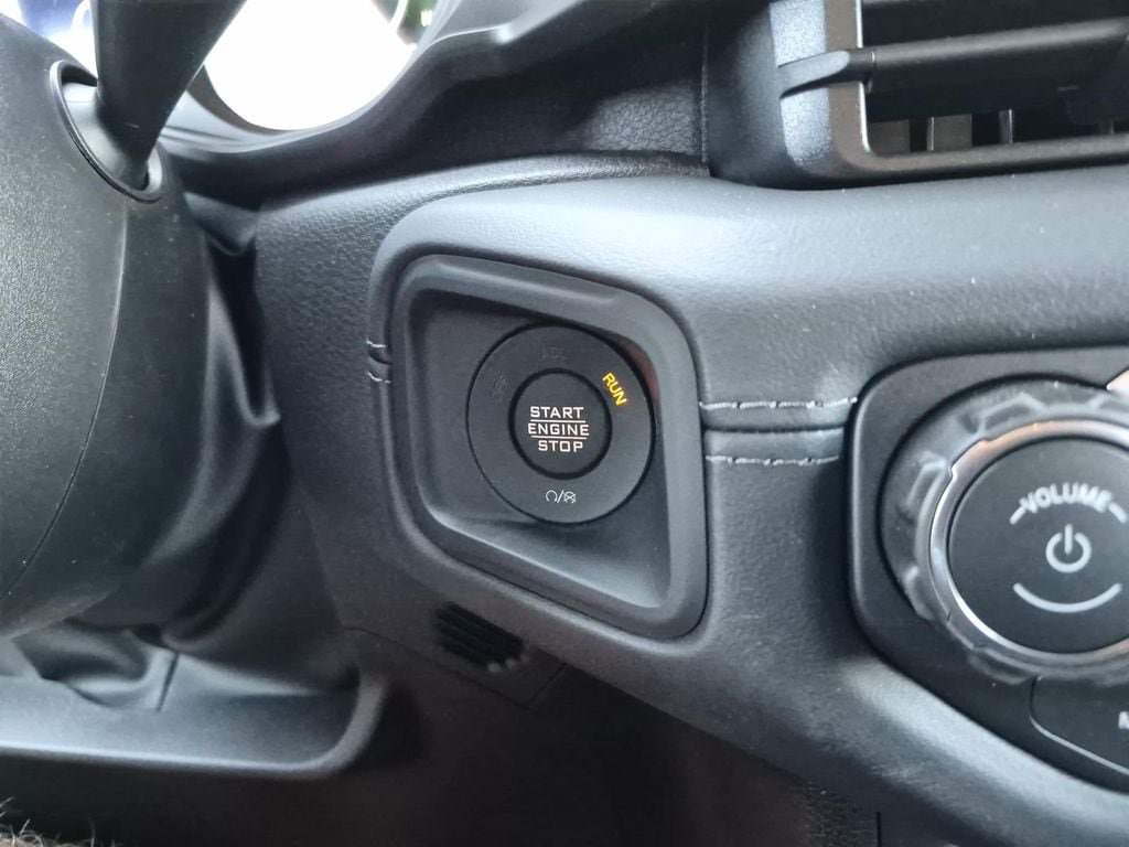 New 2026 Jeep Wrangler Unlimited Sahara AWD/4WD image 24