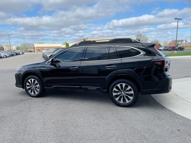 Certified 2025 Subaru Outback Touring image 3