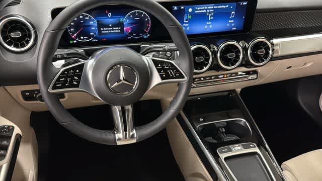 Certified 2026 Mercedes-Benz GLB 250 4MATIC image 26