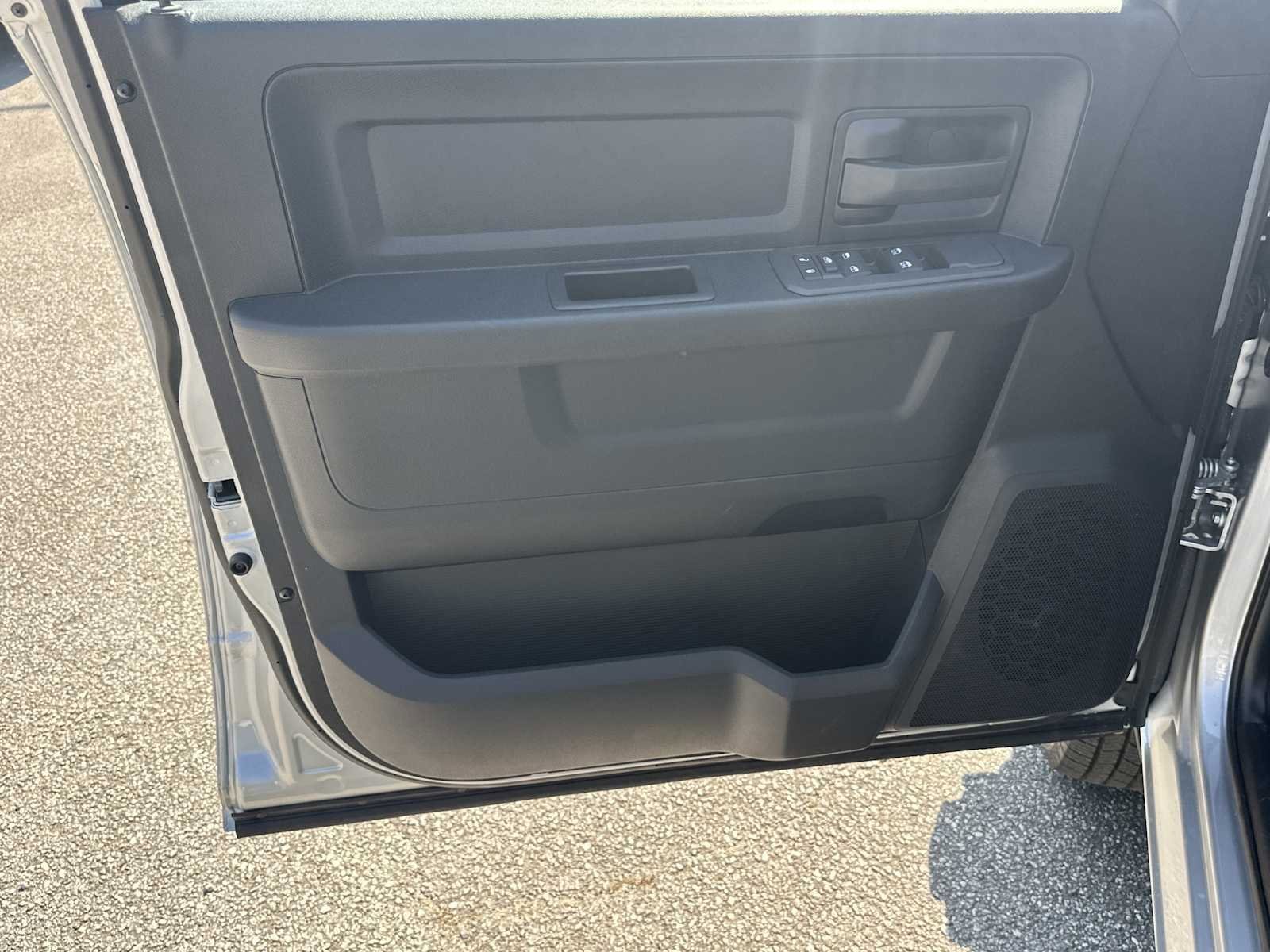 New 2026 RAM 3500 Tradesman AWD/4WD image 10