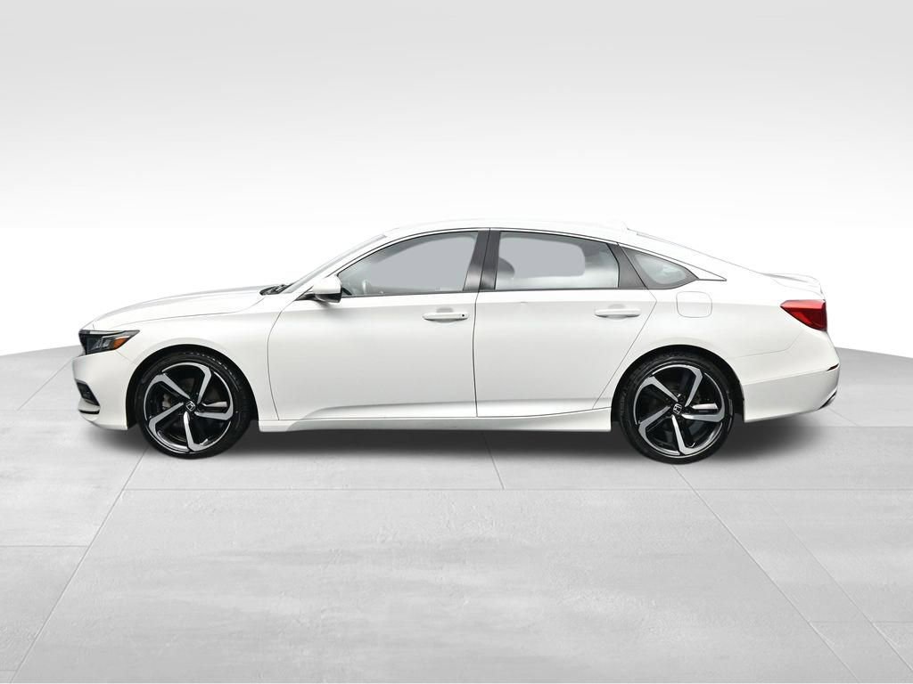 Used 2020 Honda Accord Sport image 2