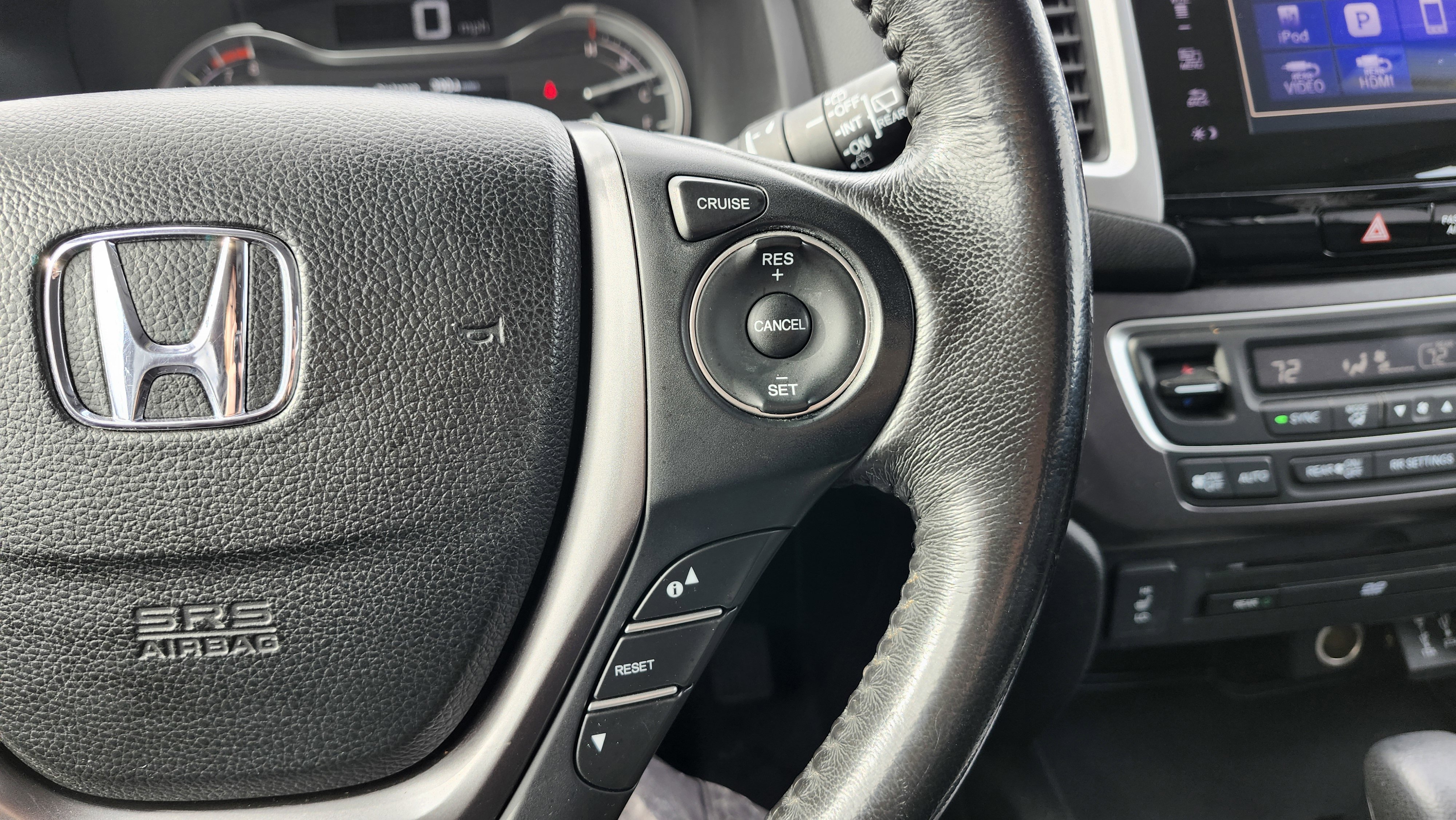 Used 2018 Honda Pilot EX-L image 38