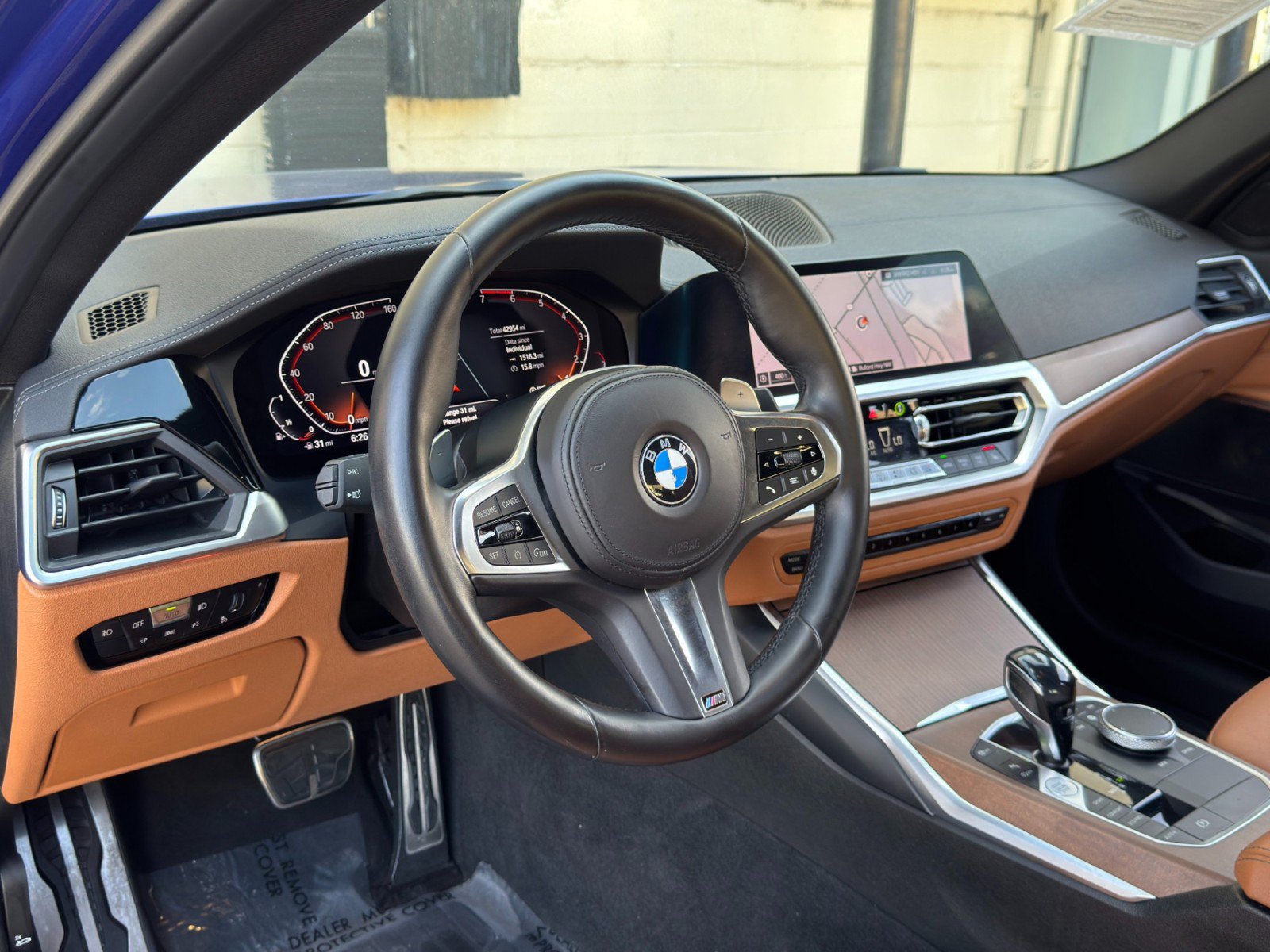 Used 2021 BMW 330i Sedan w/ M Sport Package RWD image 12