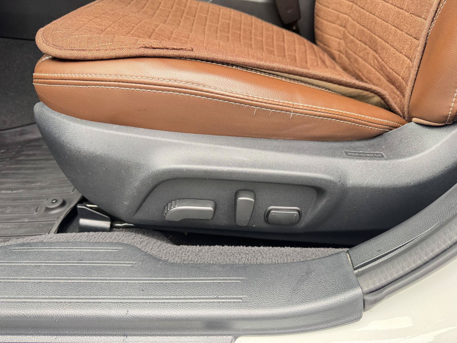 Used 2019 Subaru Outback 2.5i Touring w/ Popular Package #3A AWD/4WD image 10
