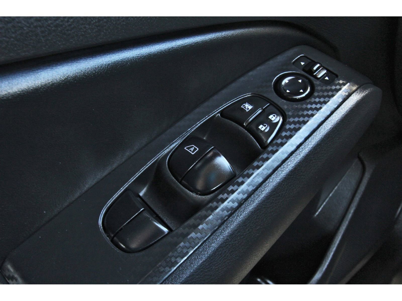 Used 2024 Nissan Altima 2.5 SV image 23