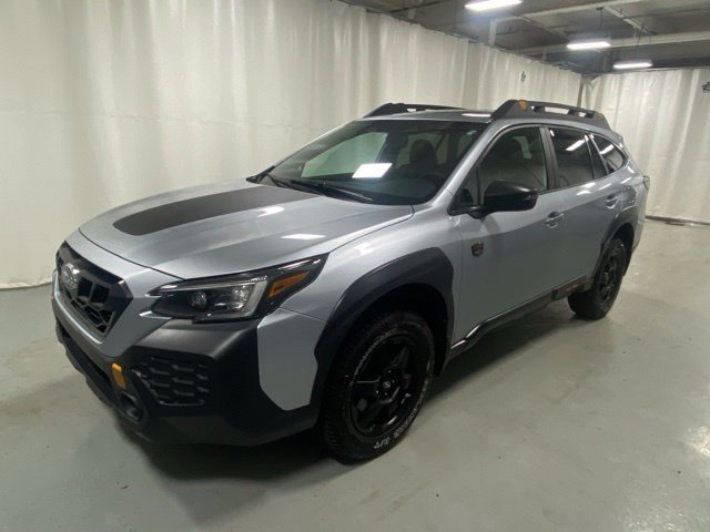 Used 2025 Subaru Outback Wilderness w/ Wilderness Package AWD/4WD image 1