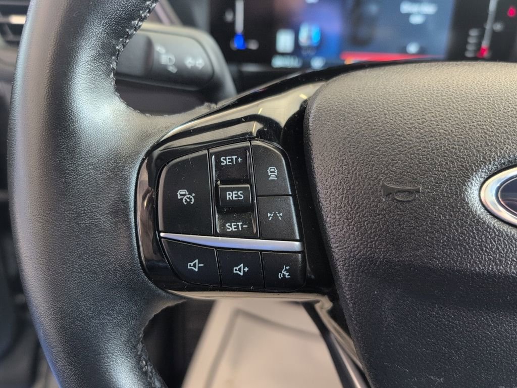 Used 2023 Ford Escape Active w/ Tech Pack #1 AWD/4WD image 18