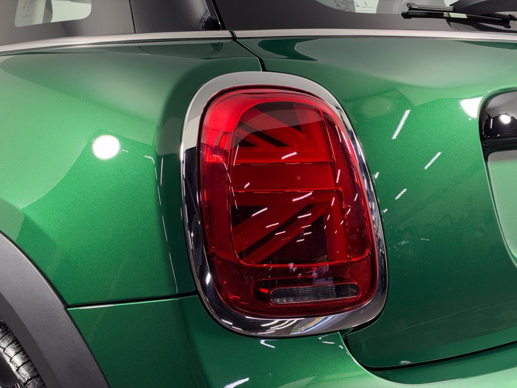 Certified 2024 MINI Cooper 4-Door Hardtop FWD image 12