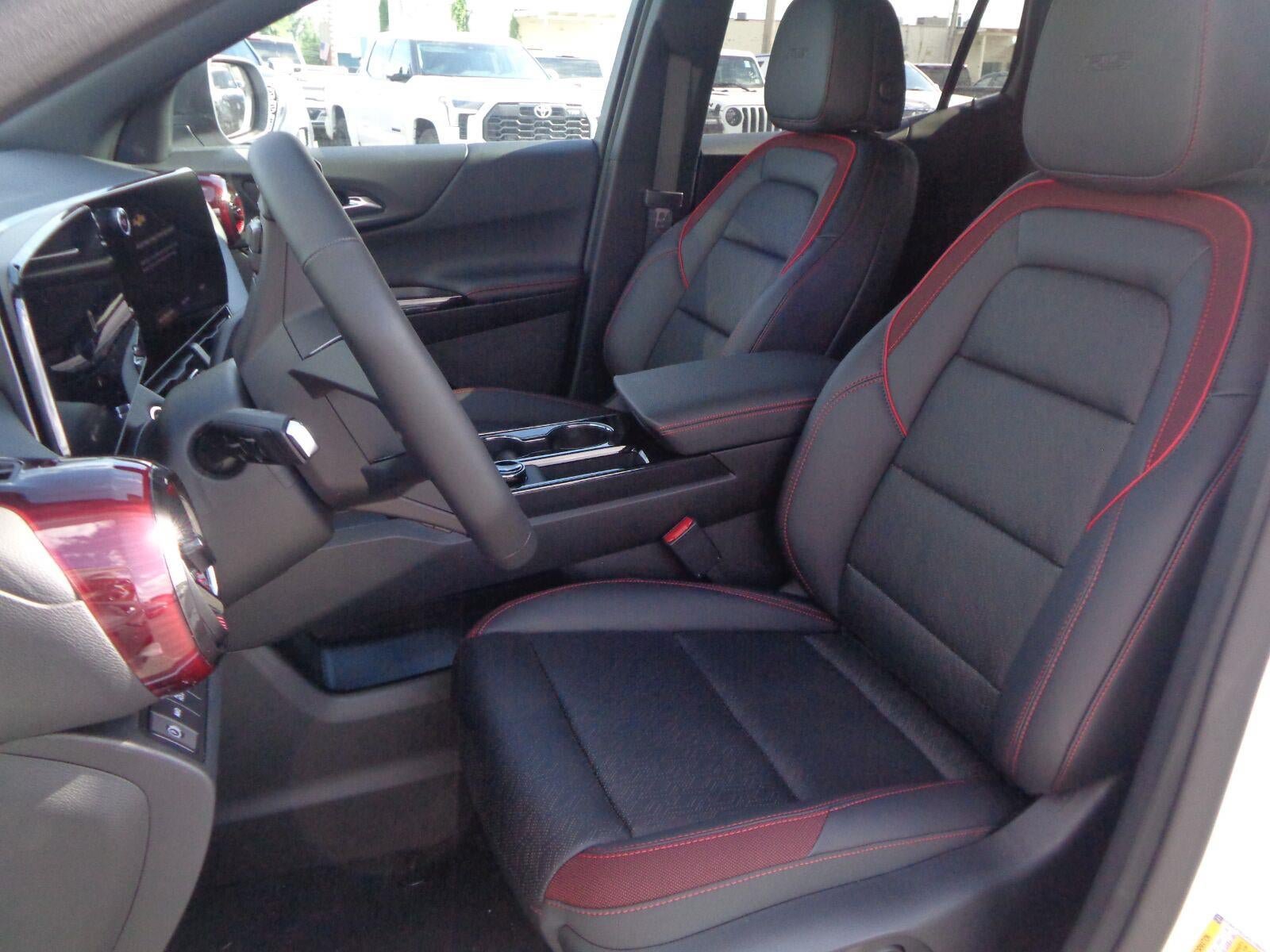 New 2027 Chevrolet Equinox RS w/ Safety and Technology Package AWD/4WD image 17