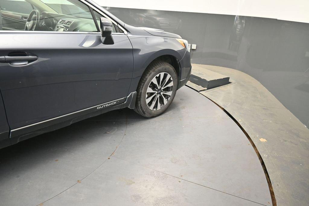 Used 2016 Subaru Outback 2.5i Limited AWD/4WD image 20