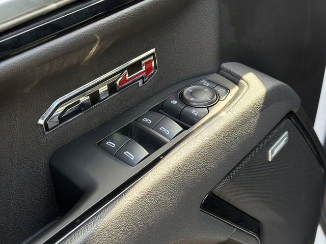 Used 2025 GMC Sierra 1500 AT4 AWD/4WD image 22