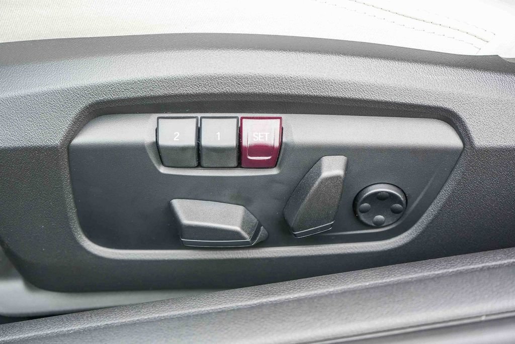 Used 2026 MINI Cooper 2-Door Hardtop FWD image 22