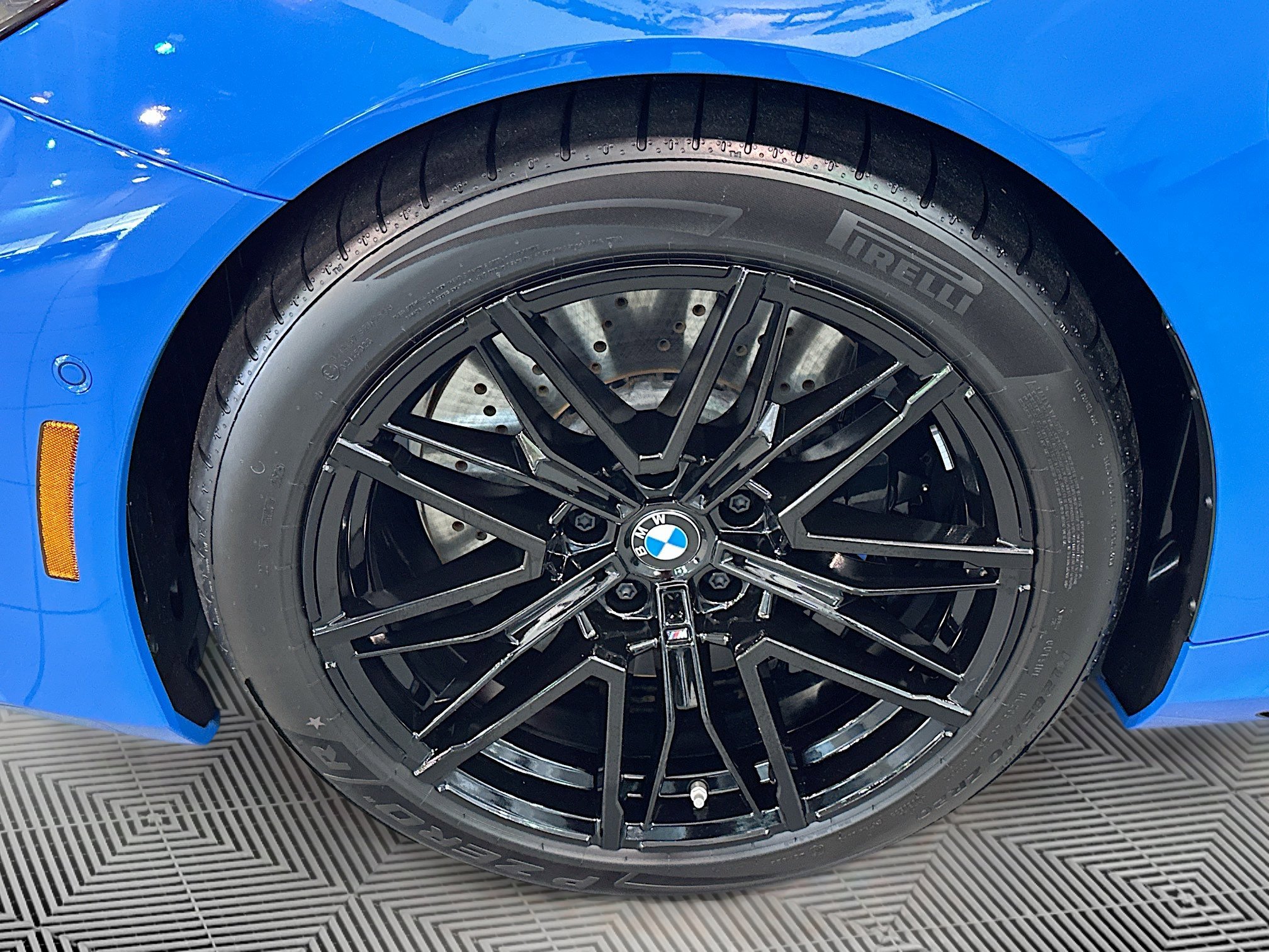 New 2026 BMW M5 image 24