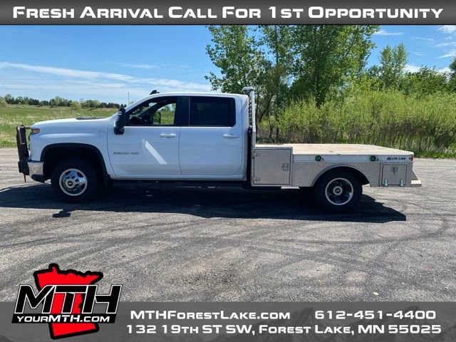Used 2021 Chevrolet Silverado 3500 LT w/ Convenience Package AWD/4WD image 5