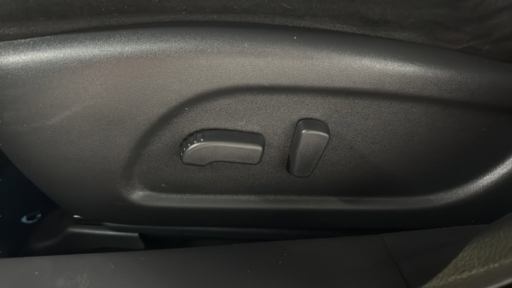 Used 2013 Nissan Altima 2.5 SV FWD image 18