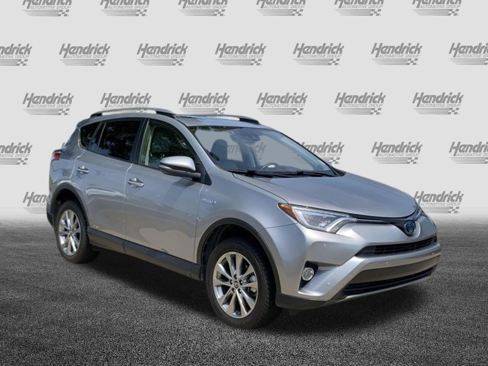 Used 2017 Toyota RAV4 Limited AWD/4WD image 2