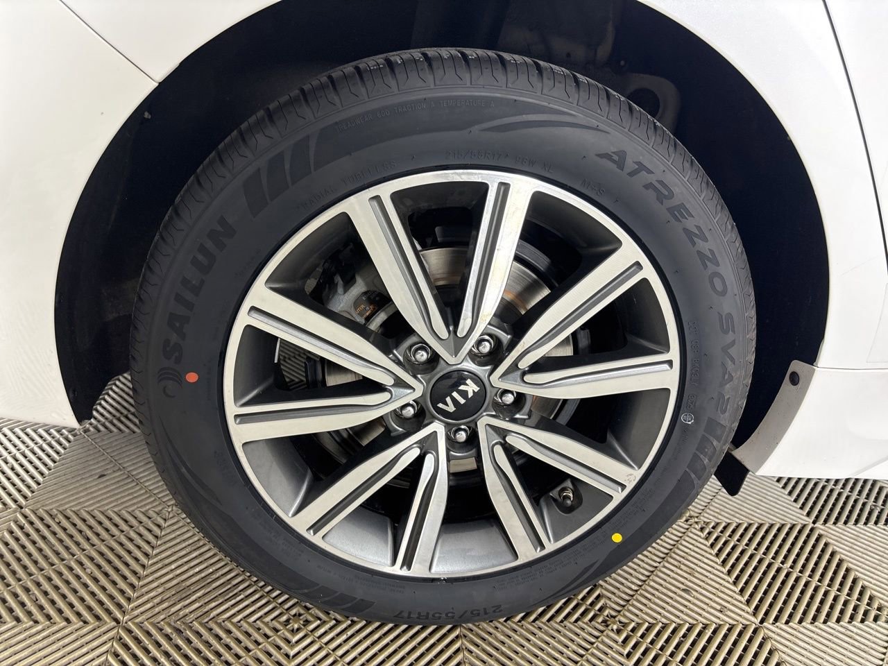 Used 2020 Kia Optima Premium image 33