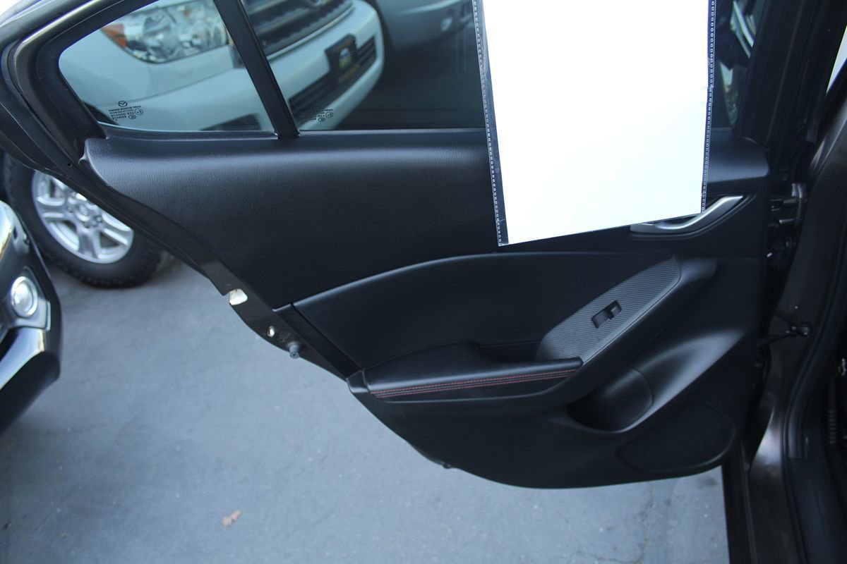 Used 2014 MAZDA MAZDA3 i Grand Touring image 22