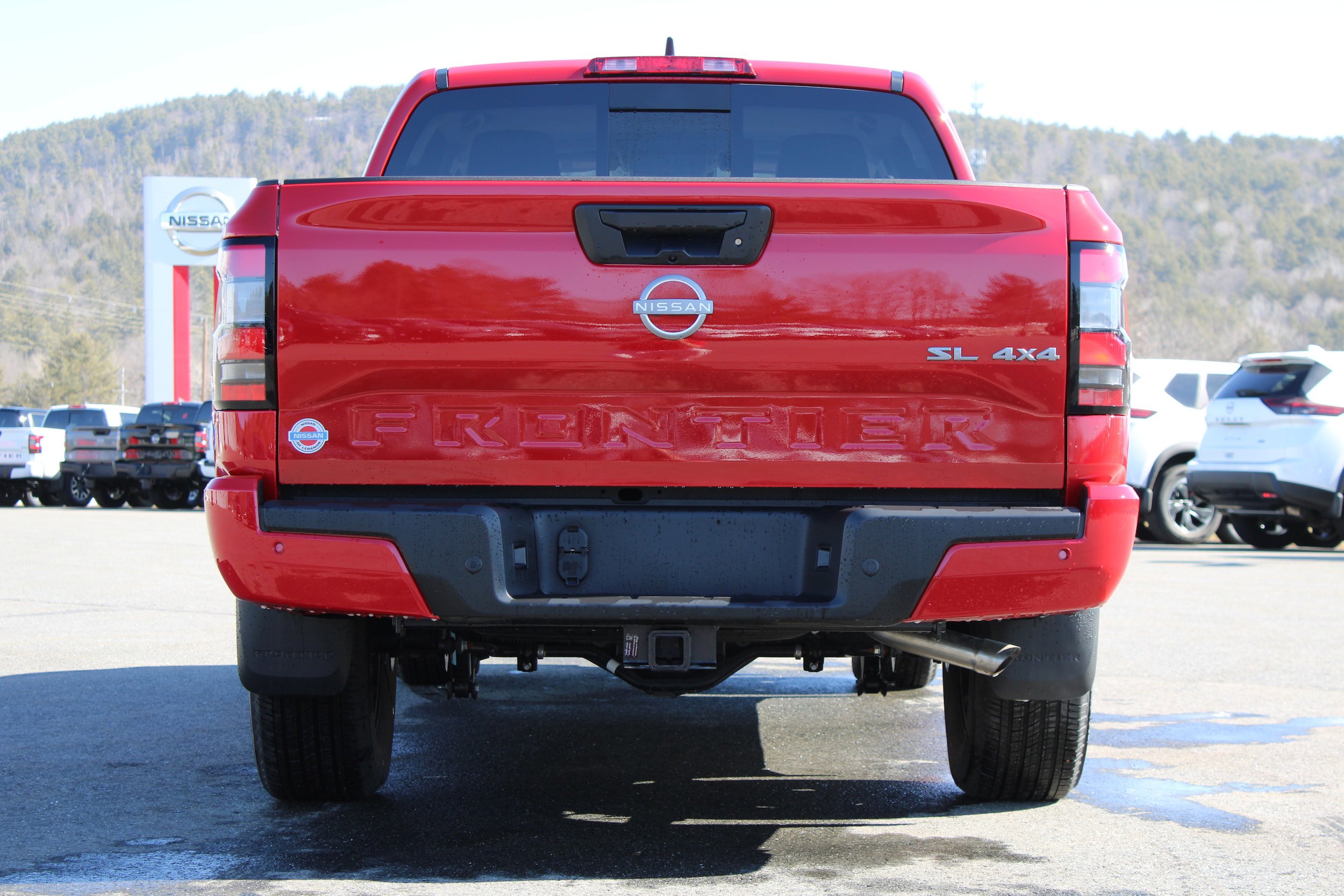 New 2025 Nissan Frontier SL AWD/4WD image 4