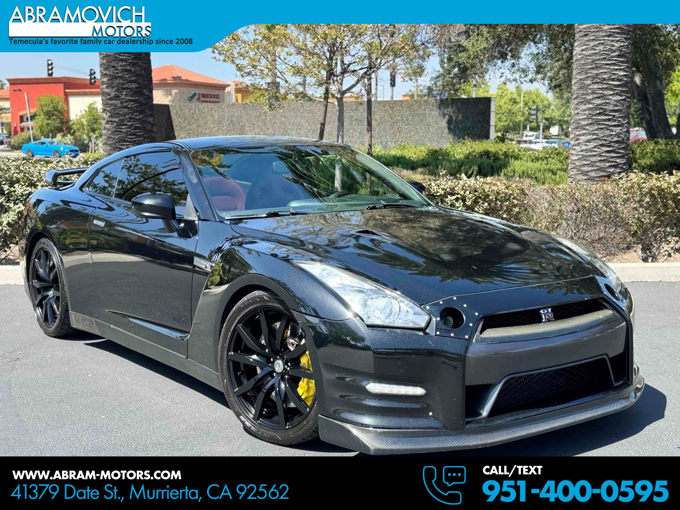Used 2014 Nissan GT-R Premium w/ Premium Interior Package AWD/4WD image 1