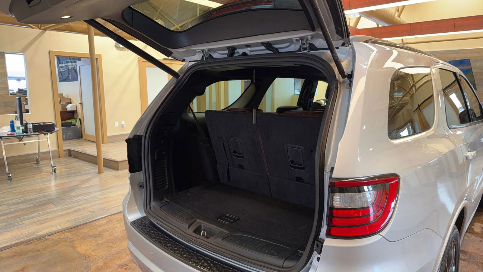 Used 2025 Dodge Durango R/T w/ Blacktop Package image 18