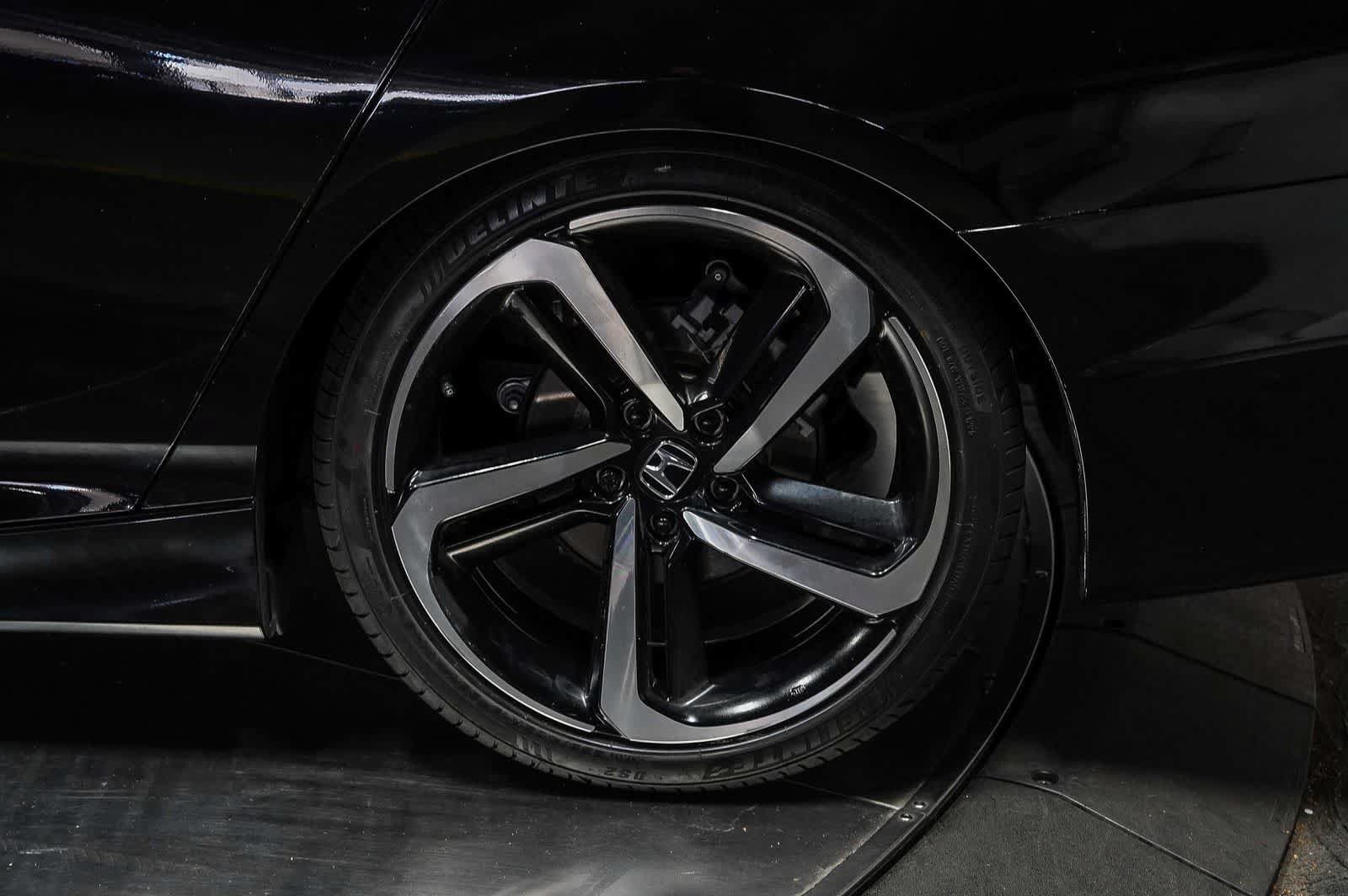 Used 2022 Honda Accord Sport image 10