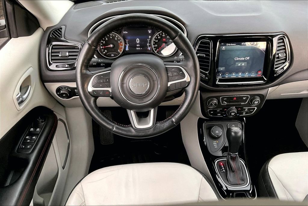 Used 2018 Jeep Compass Limited w/ Navigation Group image 4
