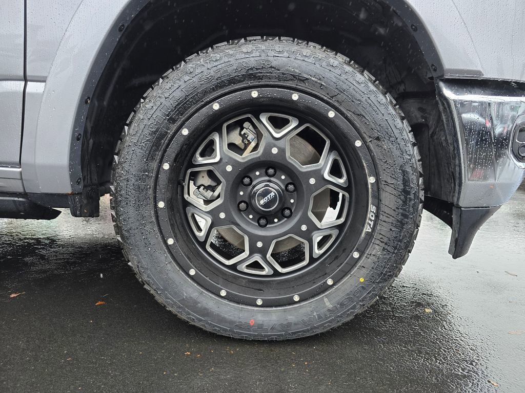 Used 2019 RAM 1500 Limited image 9