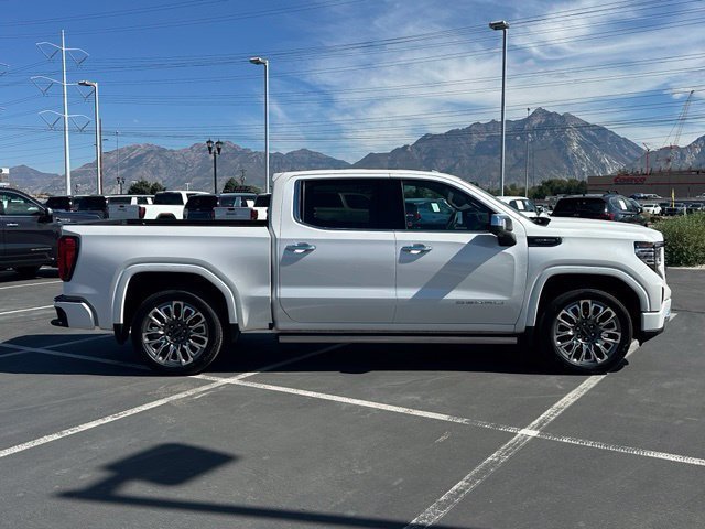 Used 2024 GMC Sierra 1500 Denali Ultimate AWD/4WD image 8