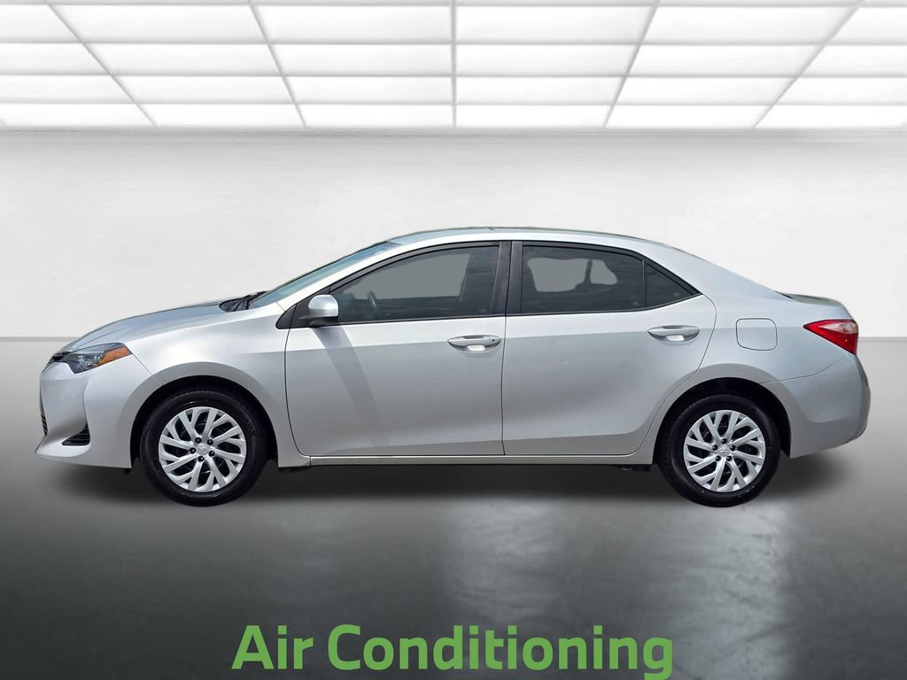 Used 2019 Toyota Corolla LE FWD image 17