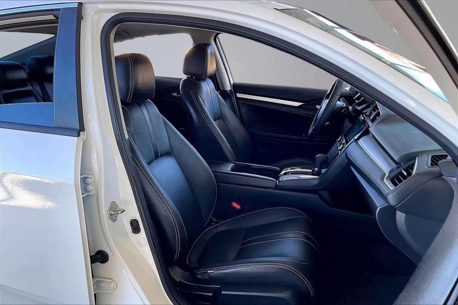 Used 2017 Honda Civic EX image 26