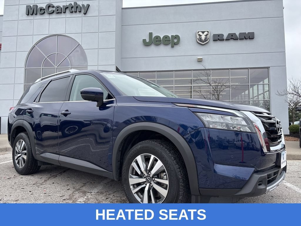 Used 2025 Nissan Pathfinder SL