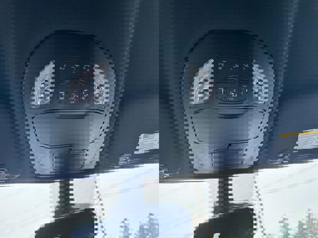 Used 2026 Chrysler Pacifica Select w/ S Appearance Package image 26