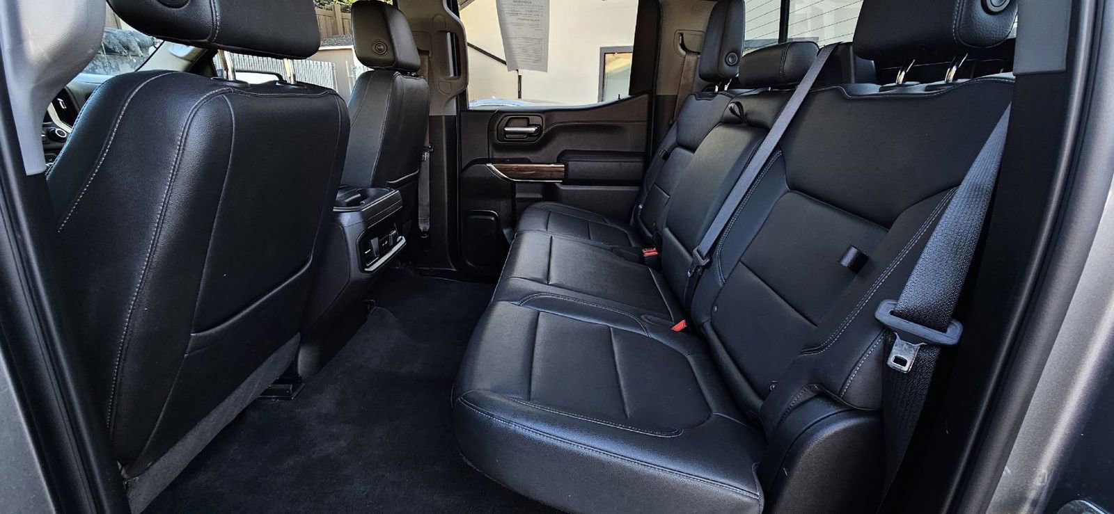 Used 2022 Chevrolet Silverado 1500 LT Trail Boss w/ LT Trail Boss Premium Package AWD/4WD image 18